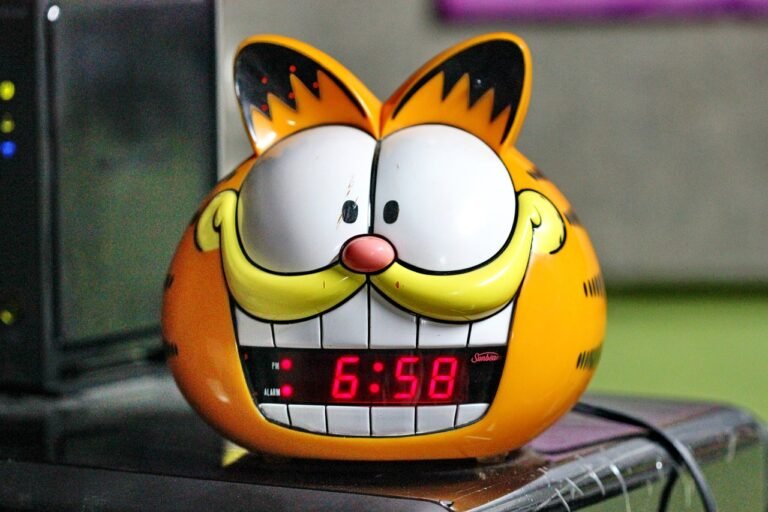 Cats as Alarm Clocks